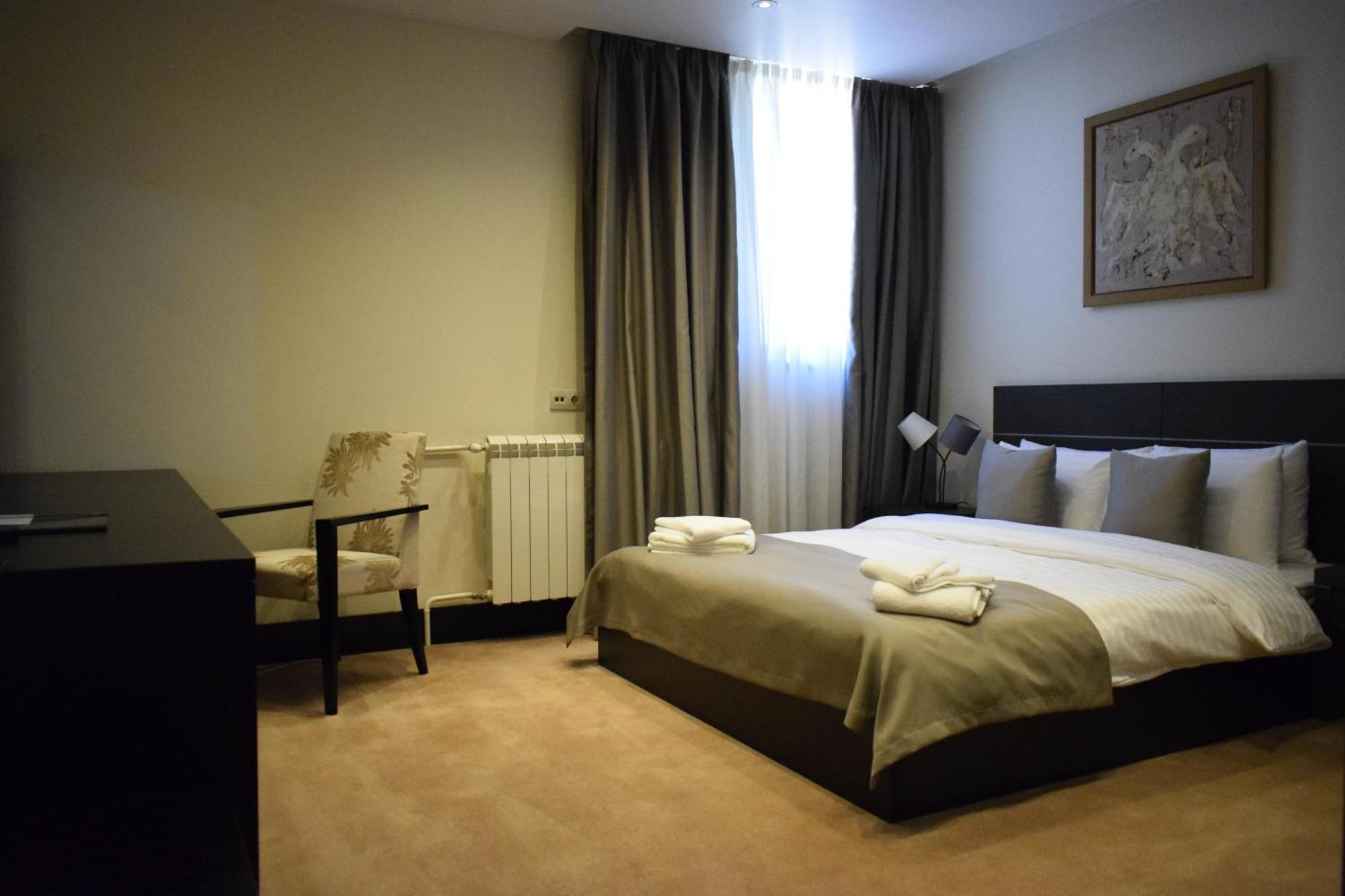 Hotel Sun Loznica Dış mekan fotoğraf