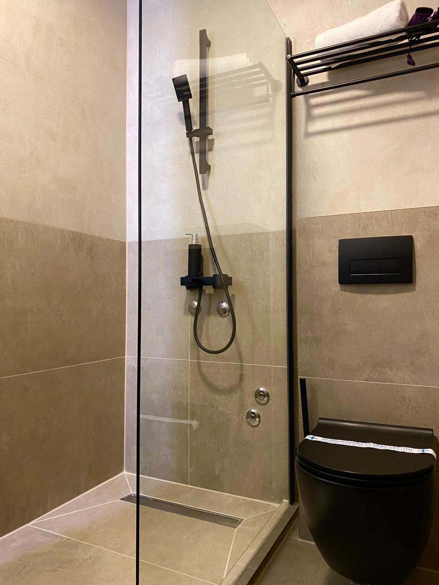 Hotel Sun Loznica Dış mekan fotoğraf